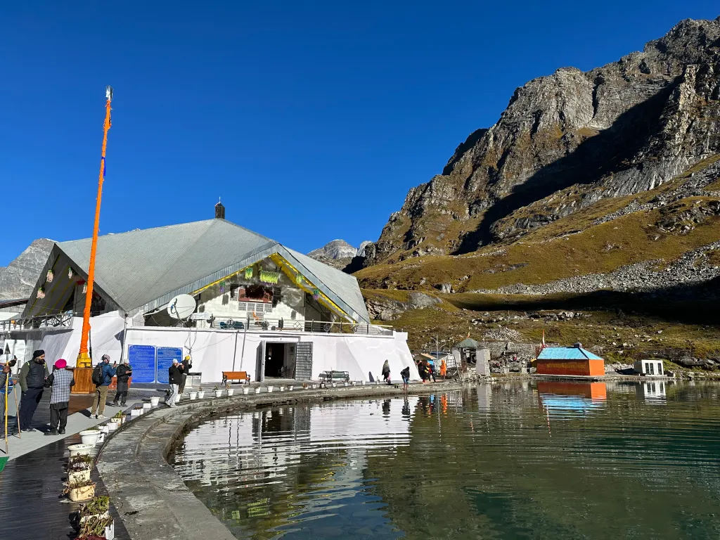 Hemkund Sahib & Badrinath photo 1